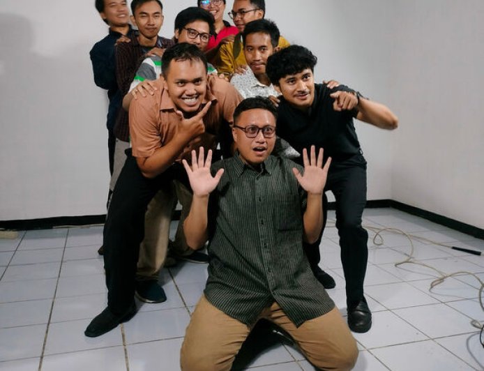 Ciptakan Peluang Baru, Disnaker Surabaya dan Scomptec Bekali Anak Muda Skill Desain Grafis Profesional